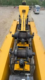 Sunkioji hidraulinė gervė 15-50t – sumontuota vilkikui